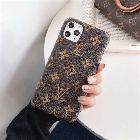 etui iphone 12 louis vuitton|Smartphone Accessories, Holders, Cases .